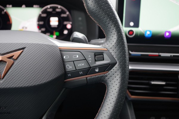 CUPRA Formentor 1.4 e-Hybrid VZ Performance 245 PK PHEV, Panoramadak, 360 Camera, Winterpakket CUPRA Formentor 1.4 e-Hybrid VZ Performance 245 PK PHEV, Panoramadak, 360 Camera, Winterpakket