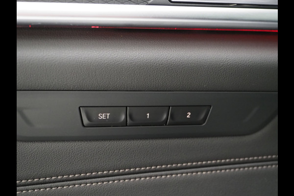 BMW 5 Serie Touring 520e M Sport Shadow | Panoramadak | Harman/Kardon | 360 | Keyless | Head Up | Trekhaak