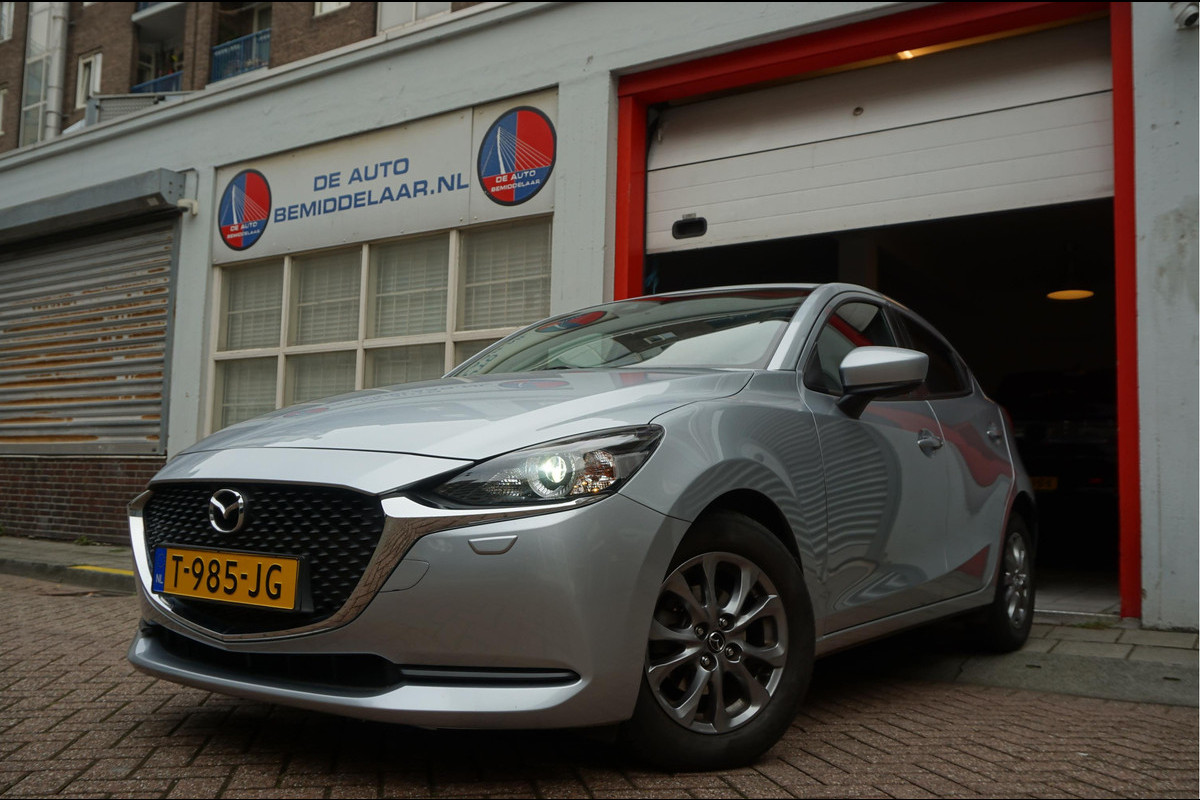 Mazda 2 1.5 Skyactiv-G Comfort Sport Aut6 | Navi | Apple Carplay | Sportvelgen | Cruise + Lane | MAZDA dealer onderhouden | Mazda 2 1.5 Skyactiv-G Comfort Sport Aut6 | Navi | Apple Carplay | Sportvelgen | Cruise + Lane | MAZDA dealer onderhouden |