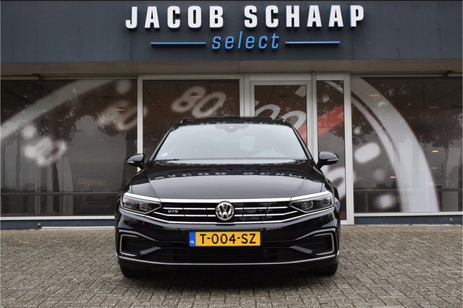Volkswagen Passat Variant 1.4 TSI PHEV GTE Business Automaat / Pano schuifdak /  Trekhaak / Keyless / Navi / PDC + Camera