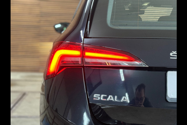 Škoda SCALA 1.0 TSI Style DSG | Sportstoelen | 18' inch | Crystal Lighting | Navigatie | Virtual Cockpit