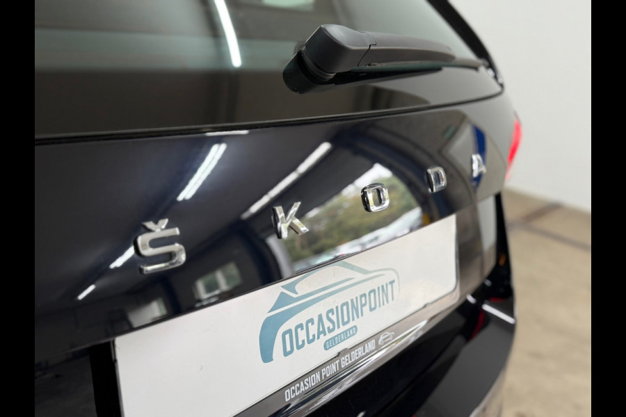 Škoda SCALA 1.0 TSI Style DSG | Sportstoelen | 18' inch | Crystal Lighting | Navigatie | Virtual Cockpit