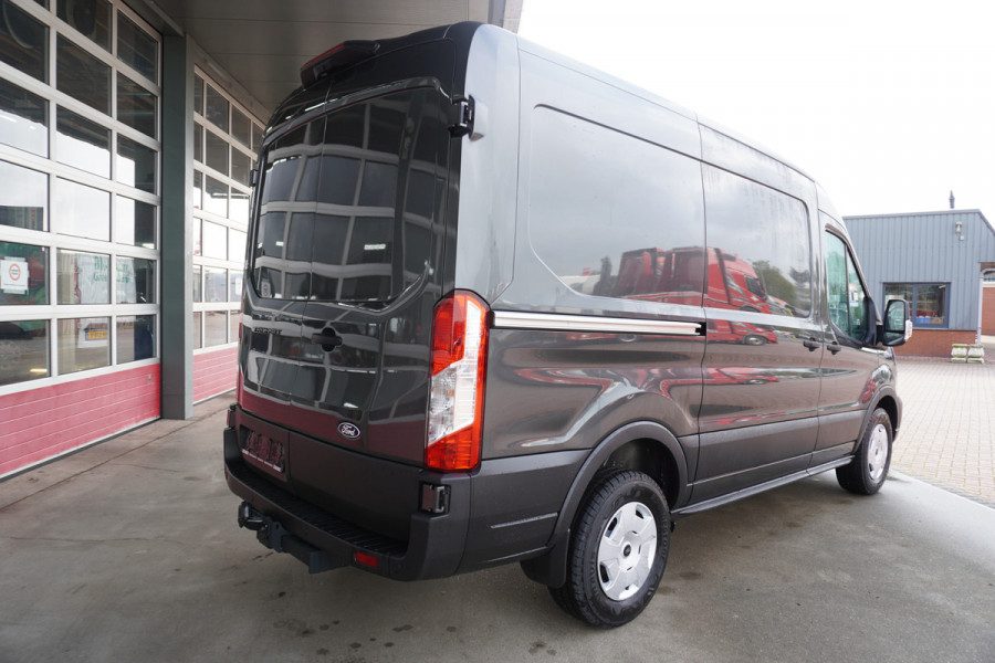 Ford Transit 350 2.0 TDCI 165pk L2H2 Trend Automaat Schuifdeur L+R nr. V089 | Camera | Cruise | Trekhaak | Laadruimte pakket