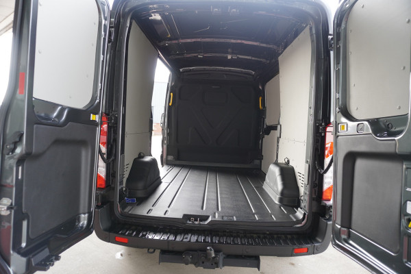 Ford Transit 350 2.0 TDCI 165pk L2H2 Trend Automaat Schuifdeur L+R nr. V089 | Camera | Cruise | Trekhaak | Laadruimte pakket