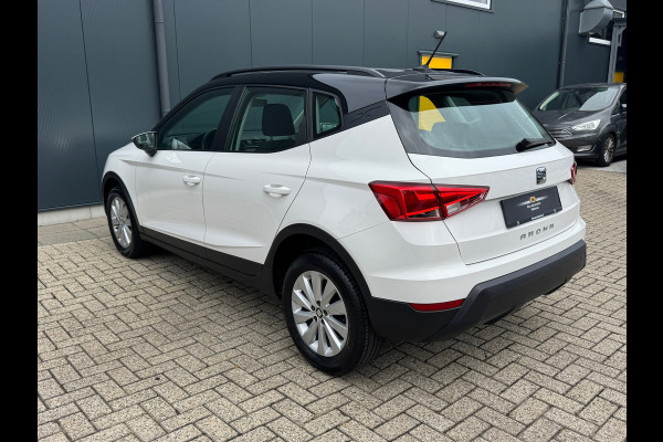 Seat Arona 1.0 TSI Style * Navigatie * Parkeersensoren * Cruise Control * Lichtmetalen Velgen