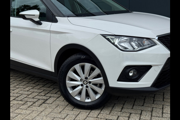 Seat Arona 1.0 TSI Style * Navigatie * Parkeersensoren * Cruise Control * Lichtmetalen Velgen