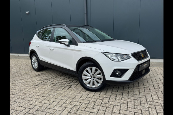 Seat Arona 1.0 TSI Style * Navigatie * Parkeersensoren * Cruise Control * Lichtmetalen Velgen