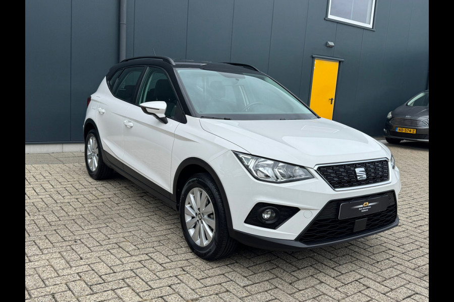 Seat Arona 1.0 TSI Style * Navigatie * Parkeersensoren * Cruise Control * Lichtmetalen Velgen