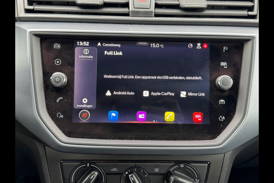 Seat Arona 1.0 TSI Style * Navigatie * Parkeersensoren * Cruise Control * Lichtmetalen Velgen