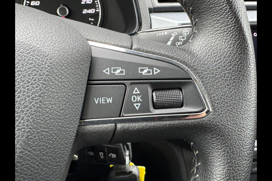 Seat Arona 1.0 TSI Style * Navigatie * Parkeersensoren * Cruise Control * Lichtmetalen Velgen