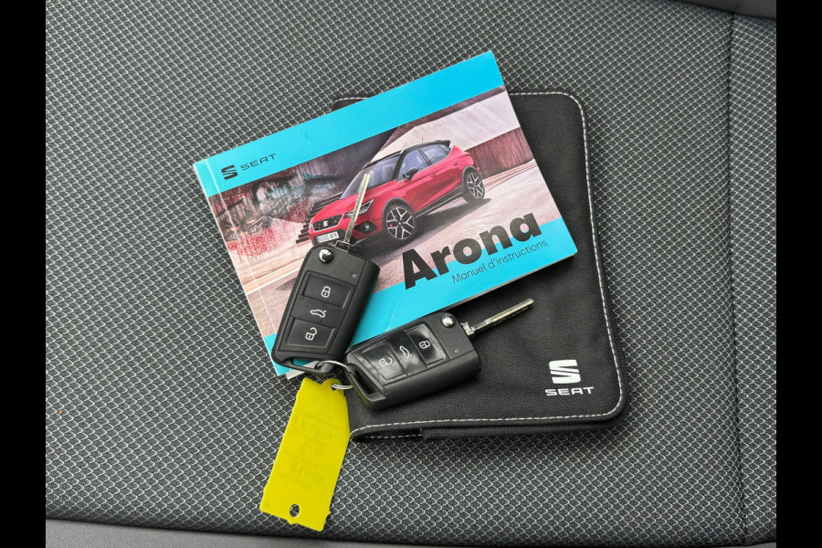 Seat Arona 1.0 TSI Style * Navigatie * Parkeersensoren * Cruise Control * Lichtmetalen Velgen