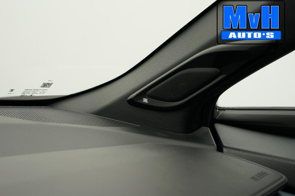 Toyota C-HR 1.8 Hybrid First Edition|LUXE!|JBL|LED|STOELVERW Toyota C-HR 1.8 Hybrid First Edition|LUXE!|JBL|LED|STOELVERW