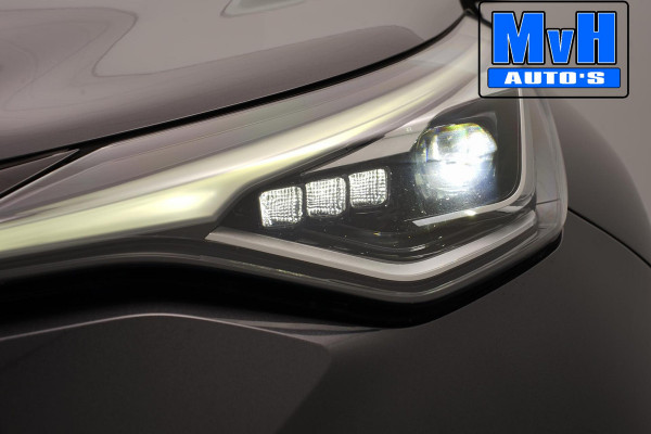 Toyota C-HR 1.8 Hybrid First Edition|LUXE!|JBL|LED|STOELVERW Toyota C-HR 1.8 Hybrid First Edition|LUXE!|JBL|LED|STOELVERW