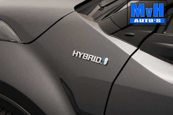 Toyota C-HR 1.8 Hybrid First Edition|LUXE!|JBL|LED|STOELVERW Toyota C-HR 1.8 Hybrid First Edition|LUXE!|JBL|LED|STOELVERW