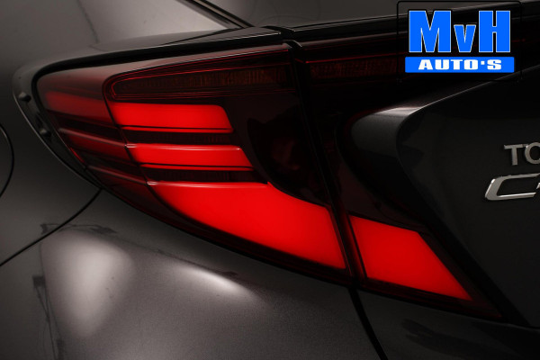 Toyota C-HR 1.8 Hybrid First Edition|LUXE!|JBL|LED|STOELVERW Toyota C-HR 1.8 Hybrid First Edition|LUXE!|JBL|LED|STOELVERW