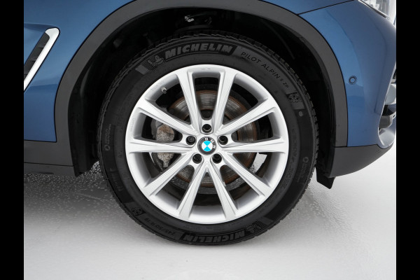 BMW X3 xDrive30d High Executive Luxury-Line Aut. *PANO | HEAD-UP | LUXURY-LEATHER | FULL-LED | NAVI-FULLMAP | HEATED-SPORT-SEATS | MEMORY-PACK | CAMERA | ECC | HIFI-AUDIO | PDC | CRUISE | TOWBAR |  19''ALU*