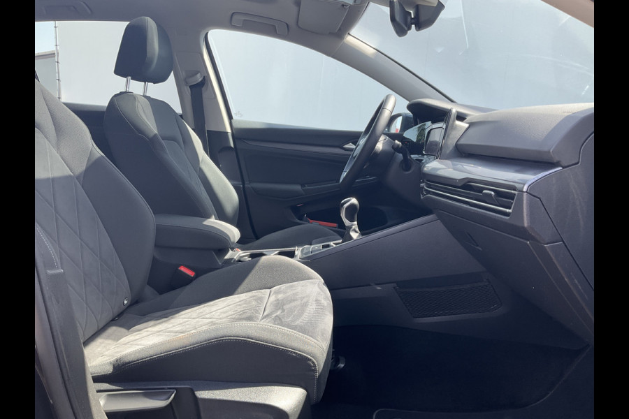 Volkswagen Golf 1.5 TSI Pano.dak IQ Massage Sfeerverl Adap.Cruise Carplay Led Memory Style