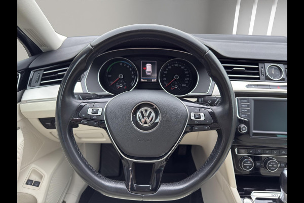 Volkswagen Passat Variant 1.4 TSI GTE Highline | Leder Stoel en verwarmd   | Head-up | Trekhaak Wegklap | Pano |