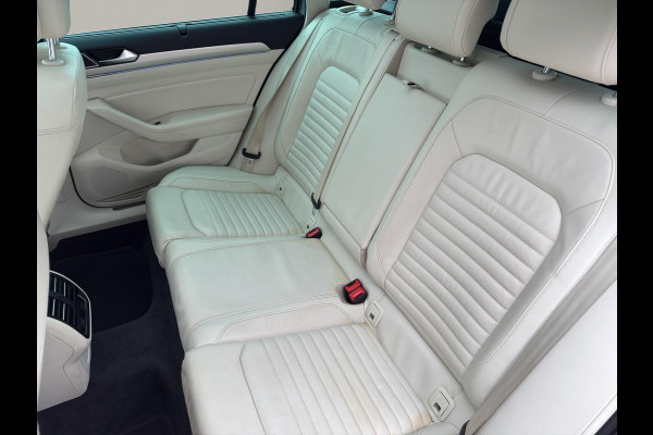 Volkswagen Passat Variant 1.4 TSI GTE Highline | Leder Stoel en verwarmd   | Head-up | Trekhaak Wegklap | Pano |