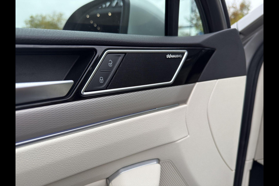 Volkswagen Passat Variant 1.4 TSI GTE Highline | Leder Stoel en verwarmd   | Head-up | Trekhaak Wegklap | Pano |