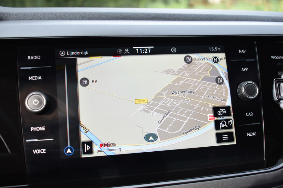 Volkswagen Taigo TSI 110PK R-LINE SPORT IQ-LIGHT/CARPLAY/PANORAMADAK Volkswagen Taigo TSI 110PK R-LINE SPORT IQ-LIGHT/CARPLAY/PANORAMADAK