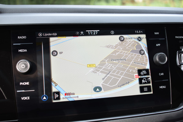 Volkswagen Taigo TSI 110PK R-LINE SPORT IQ-LIGHT/CARPLAY/PANORAMADAK Volkswagen Taigo TSI 110PK R-LINE SPORT IQ-LIGHT/CARPLAY/PANORAMADAK