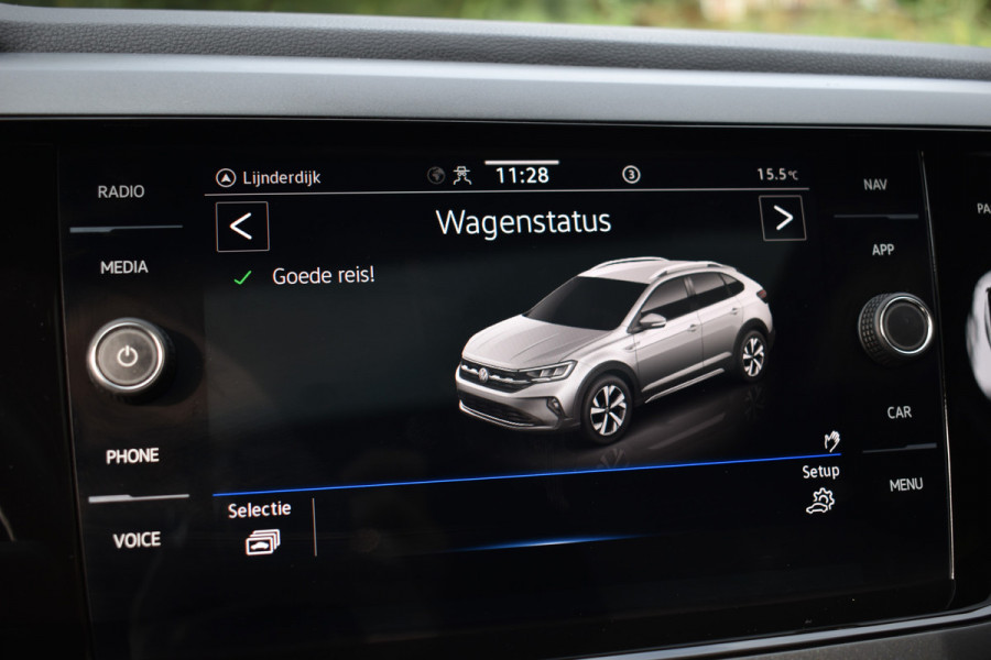 Volkswagen Taigo TSI 110PK R-LINE SPORT IQ-LIGHT/CARPLAY/PANORAMADAK Volkswagen Taigo TSI 110PK R-LINE SPORT IQ-LIGHT/CARPLAY/PANORAMADAK