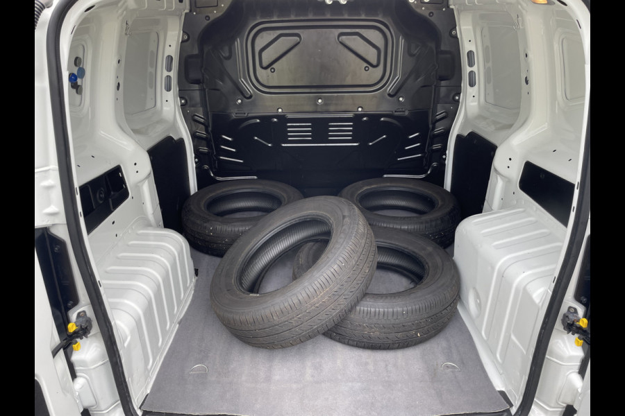 Fiat Fiorino 1.3 MJ S | Parkeersensoren | Winter en zomerbanden aanwezig