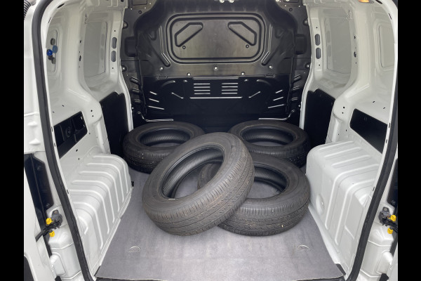 Fiat Fiorino 1.3 MJ S | Parkeersensoren | Winter en zomerbanden aanwezig
