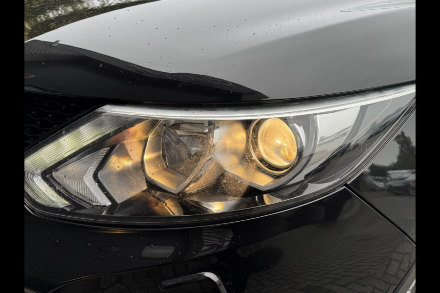 Nissan QASHQAI 1.2 N-Connecta | Navigatie | Camera | DAB | Lichtmetalen Velgen | Trekhaak | Nissan QASHQAI 1.2 N-Connecta | Navigatie | Camera | DAB | Lichtmetalen Velgen | Trekhaak |