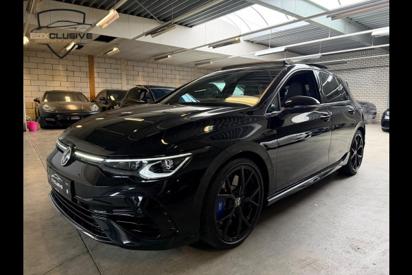 Volkswagen Golf 2.0 TSI R 4MOTION Performance/Pano/Akra/Drift/H&K/HUD/BlindSpot Volkswagen Golf 2.0 TSI R 4MOTION Performance/Pano/Akra/Drift/H&K/HUD/BlindSpot