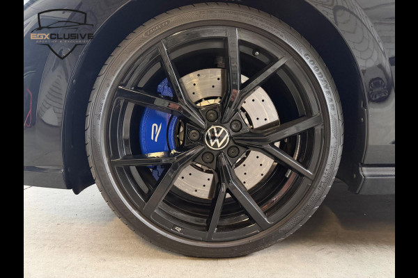 Volkswagen Golf 2.0 TSI R 4MOTION Performance/Pano/Akra/Drift/H&K/HUD/BlindSpot Volkswagen Golf 2.0 TSI R 4MOTION Performance/Pano/Akra/Drift/H&K/HUD/BlindSpot