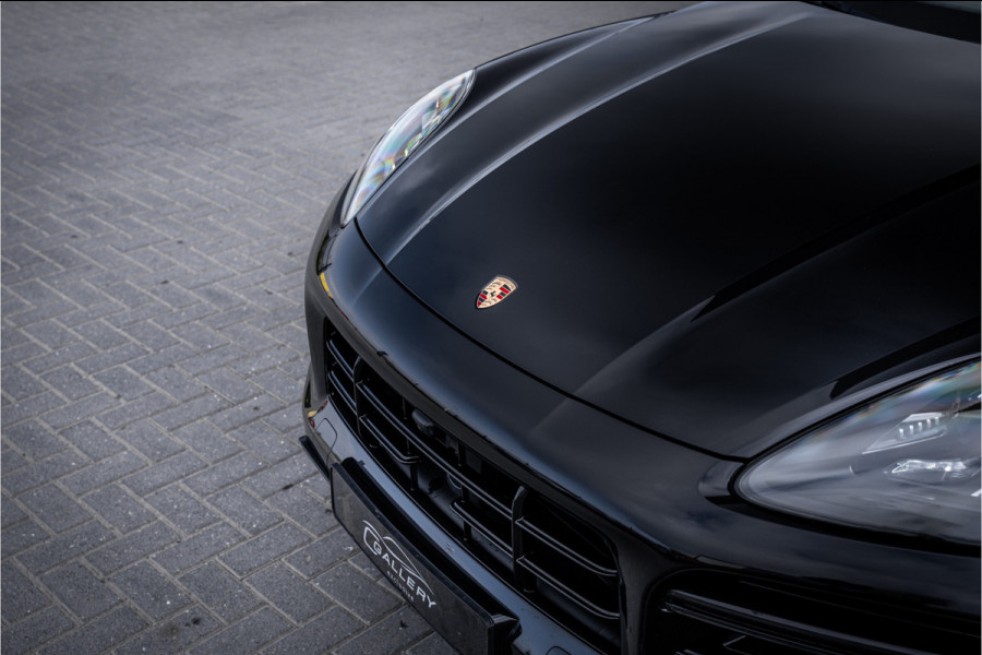 Porsche Cayenne Coupé 4.0 Turbo S E-Hybrid GTS Pack! 810PK! - Sport Chrono | Keramisch | Vierwielsturing | Luchtvering | Burmester | Elek. Trekhaak