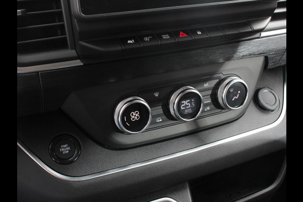 Renault Trafic 150PK T29 L2H1 Extra Dubbele Cabine Automaat Navigatie | Airco | Lichtmetalen velgen | Betimmering | Trekhaak | Camera | Parkeer sensoren | Dab