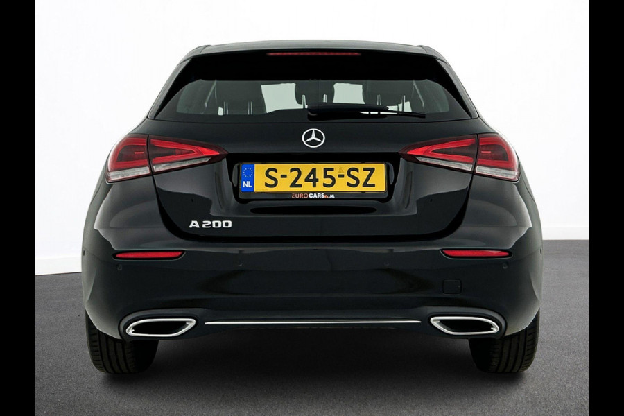 Mercedes-Benz A-Klasse 200 163pk Automaat Progressive | Navigatie | Cruise Control | Lane Assist | Stoelverwarming | Stoelverwarming | LED | Camera | Parkeer sensoren
