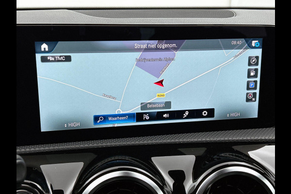 Mercedes-Benz A-Klasse 200 163pk Automaat Progressive | Navigatie | Cruise Control | Lane Assist | Stoelverwarming | Stoelverwarming | LED | Camera | Parkeer sensoren