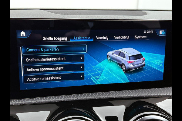 Mercedes-Benz A-Klasse 200 163pk Automaat Progressive | Navigatie | Cruise Control | Lane Assist | Stoelverwarming | Stoelverwarming | LED | Camera | Parkeer sensoren