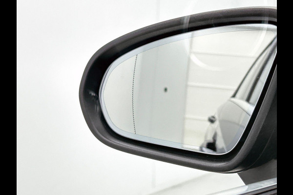 Mercedes-Benz A-Klasse 200 163pk Automaat Progressive | Navigatie | Cruise Control | Lane Assist | Stoelverwarming | Stoelverwarming | LED | Camera | Parkeer sensoren