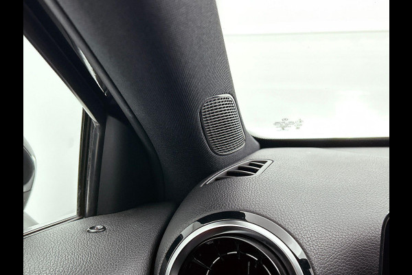 Mercedes-Benz A-Klasse 200 163pk Automaat Progressive | Navigatie | Cruise Control | Lane Assist | Stoelverwarming | Stoelverwarming | LED | Camera | Parkeer sensoren