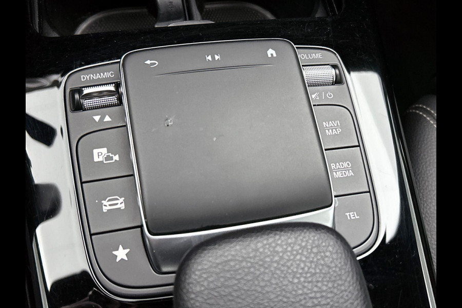 Mercedes-Benz A-Klasse 200 163pk Automaat Progressive | Navigatie | Cruise Control | Lane Assist | Stoelverwarming | Stoelverwarming | LED | Camera | Parkeer sensoren