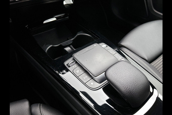 Mercedes-Benz A-Klasse 200 163pk Automaat Progressive | Navigatie | Cruise Control | Lane Assist | Stoelverwarming | Stoelverwarming | LED | Camera | Parkeer sensoren