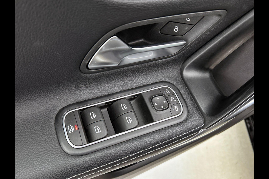 Mercedes-Benz A-Klasse 200 163pk Automaat Progressive | Navigatie | Cruise Control | Lane Assist | Stoelverwarming | Stoelverwarming | LED | Camera | Parkeer sensoren