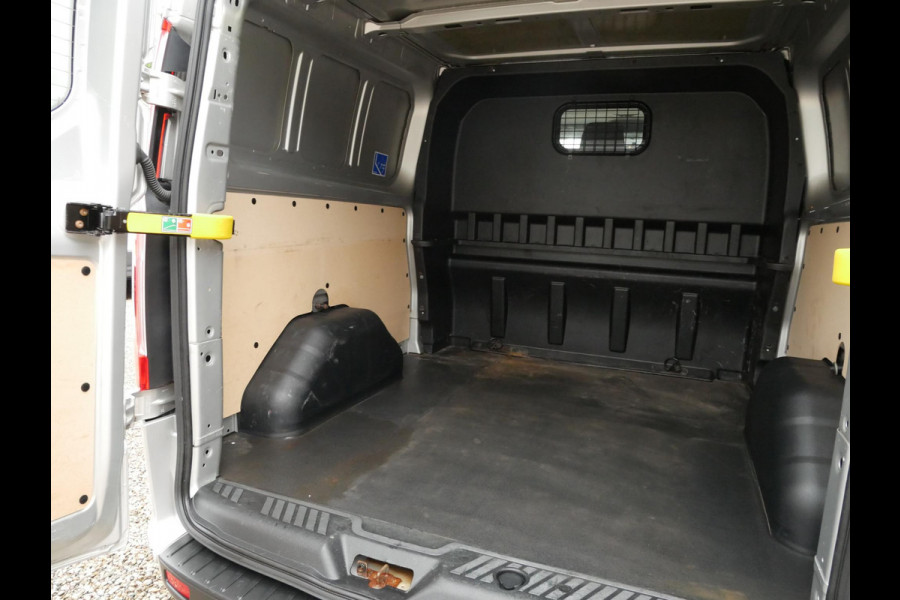 Ford Transit Custom 2.0 TDCI 130PK, L2H1, Dubbel Cabine, Airco Ford Transit Custom 2.0 TDCI 130PK, L2H1, Dubbel Cabine, Airco