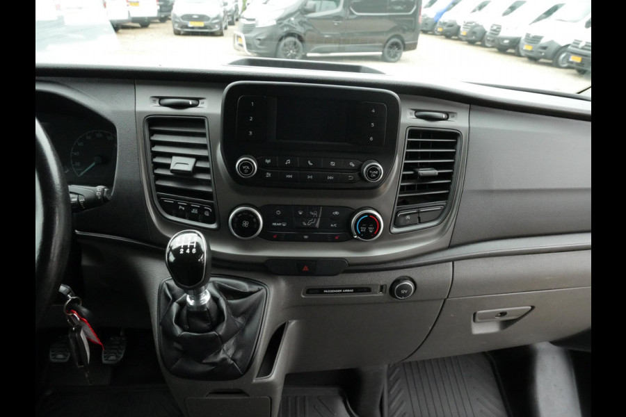 Ford Transit Custom 2.0 TDCI 130PK, L2H1, Dubbel Cabine, Airco Ford Transit Custom 2.0 TDCI 130PK, L2H1, Dubbel Cabine, Airco