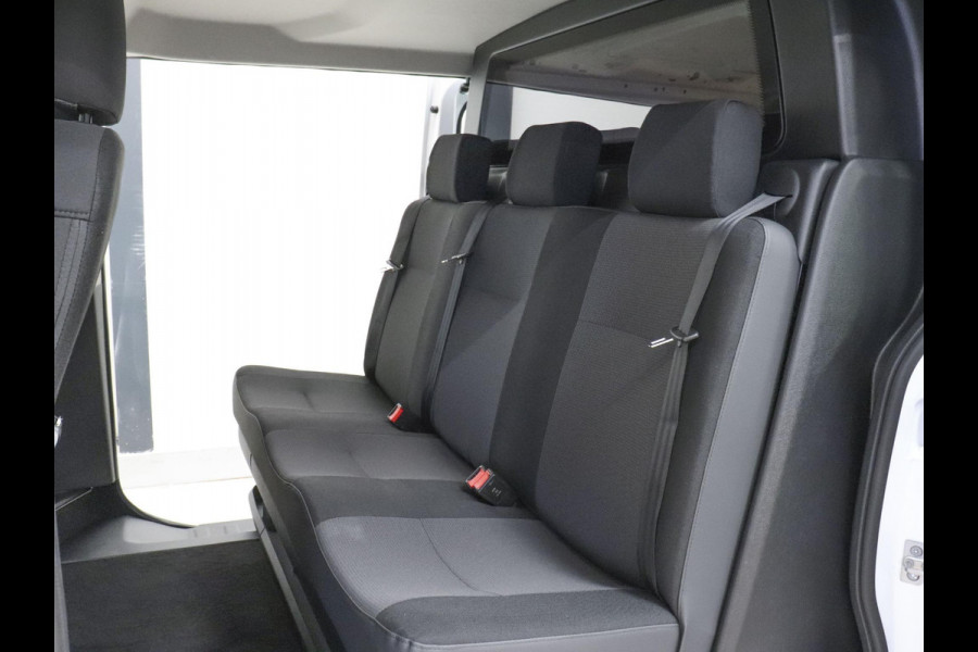 Renault Trafic 2.0 Blue dCi 150PK T30 L2H1 Advance Dubbele Cabine Airco Bluetooth Camera Cruise PDC Trekhaak