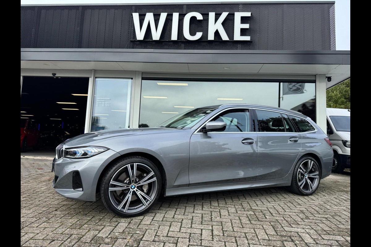 BMW 3 Serie Touring 330i xDrive Panorama Camera Facelift Led Leder BMW 3 Serie Touring 330i xDrive Panorama Camera Facelift Led Leder