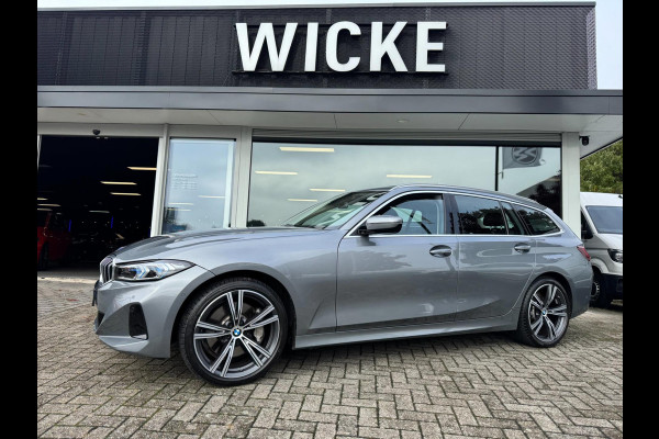 BMW 3 Serie Touring 330i xDrive Panorama Camera Facelift Led Leder