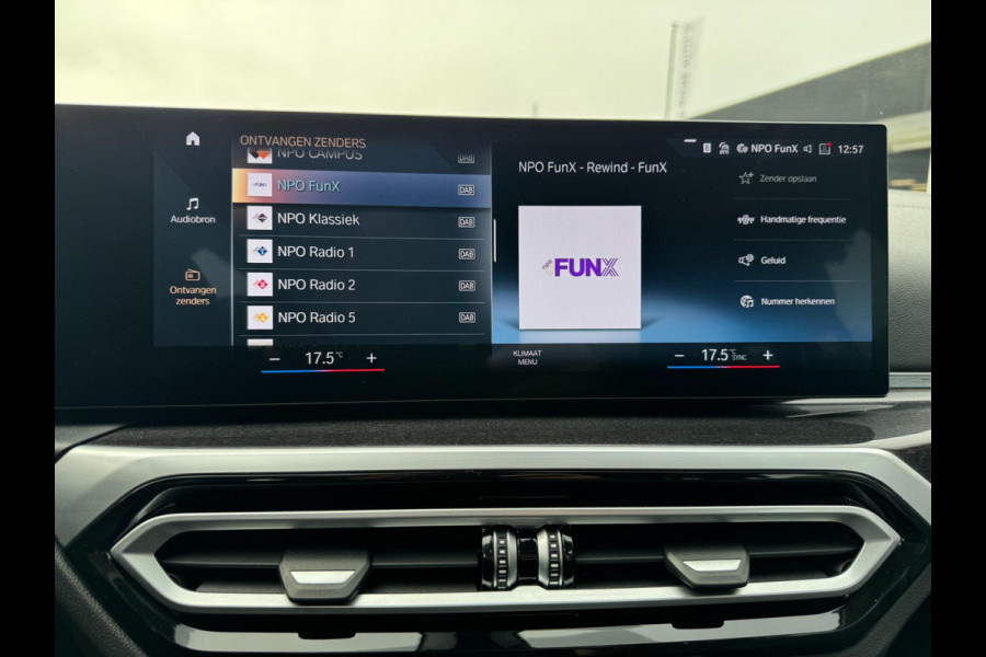 BMW 3 Serie Touring 330i xDrive Panorama Camera Facelift Led Leder