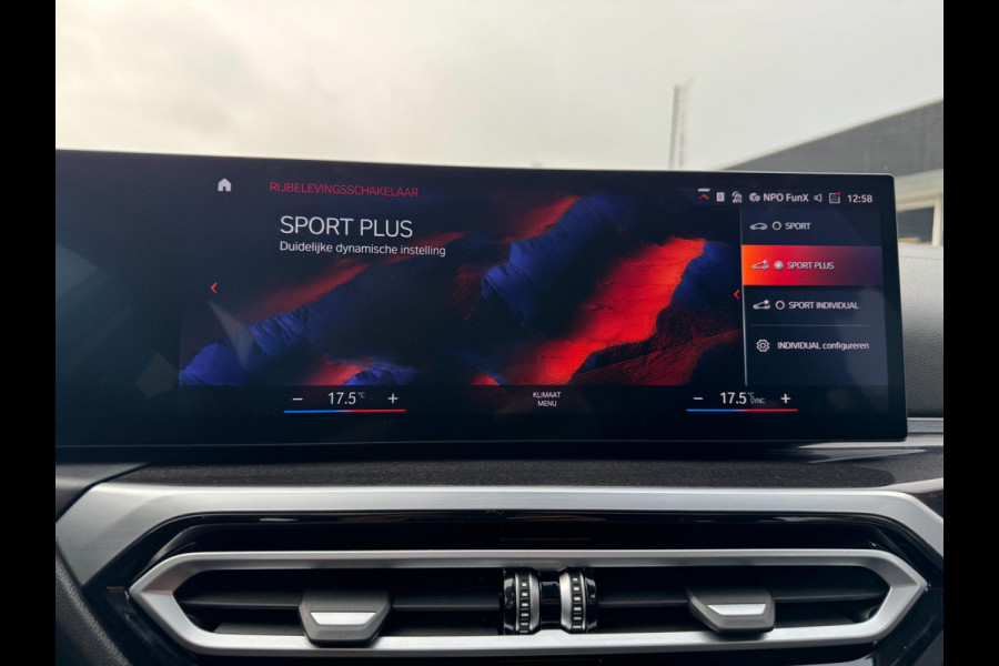 BMW 3 Serie Touring 330i xDrive Panorama Camera Facelift Led Leder