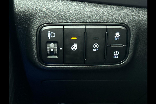 Hyundai i20 1.0 T-GDI Comfort | Navigatie | Apple Carplay/ Android Auto | Camera | Stoel/Stuurverwarming  | 16 Inch Lichtmetalen Velgen | Privacy Glass | Climate Control |